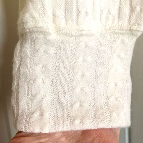 BOG - 🎉HP🎉 BAND OF THE FREE NWT “Raquel Ivory Cropped Pullover Sweater/Mock Neck - Picture 5 of 15